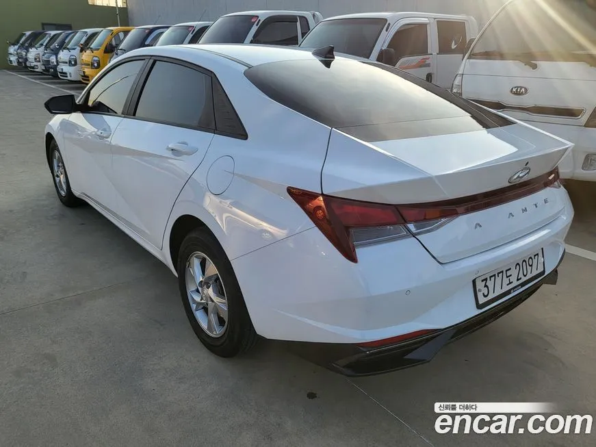 Hyundai AVANTE — фото 5