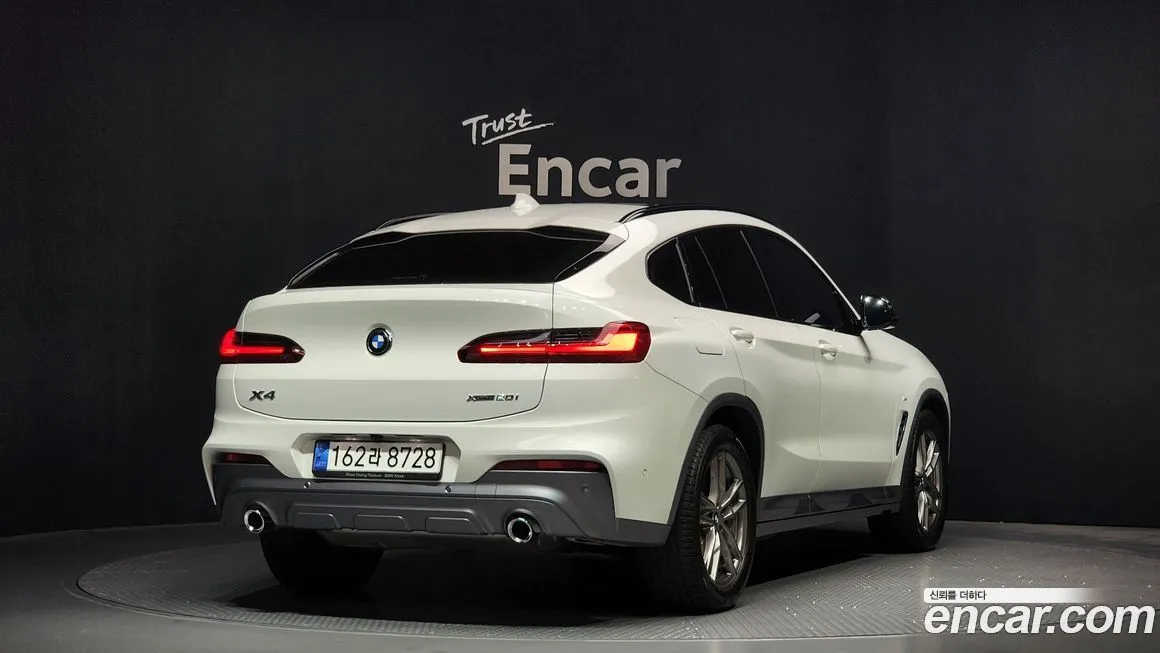 BMW X4 — фото 2