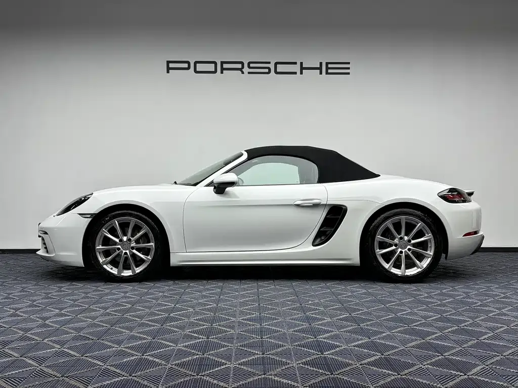 Porsche 718 — фото 7