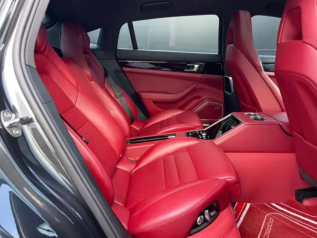Porsche Panamera — фото 10