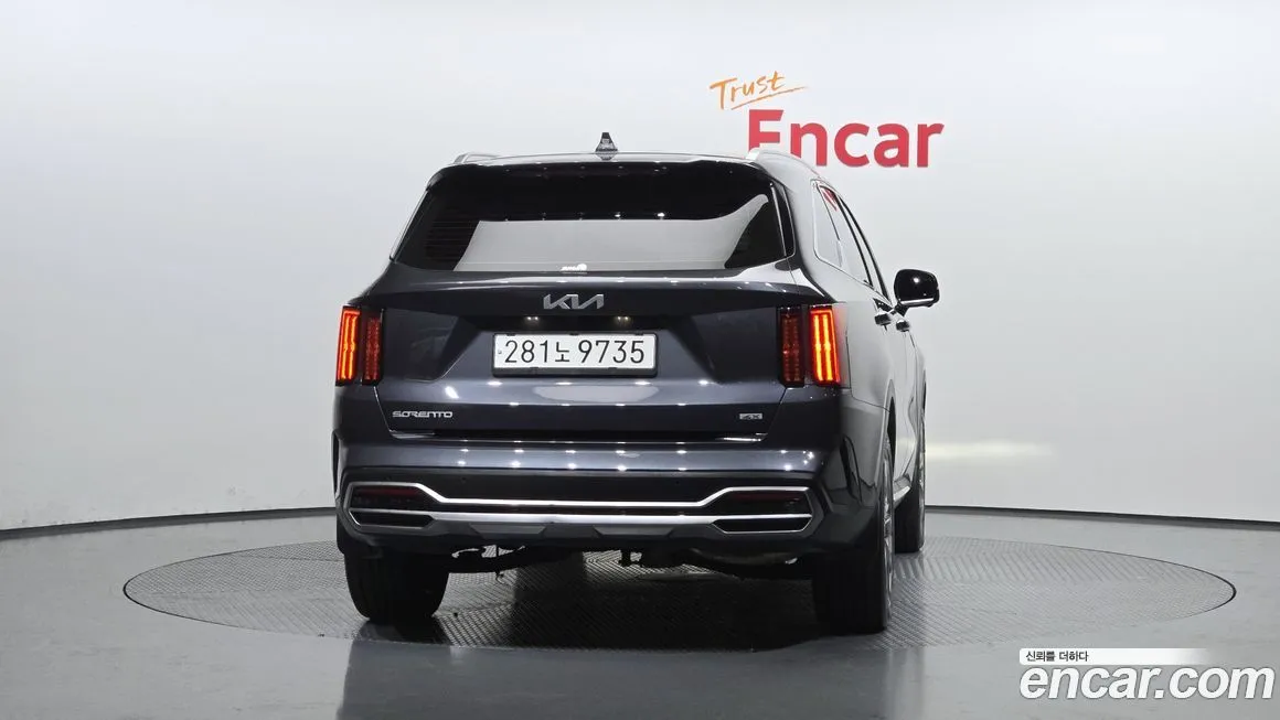 Kia Sorento — фото 4