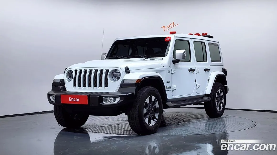 Jeep Wrangler — фото 1