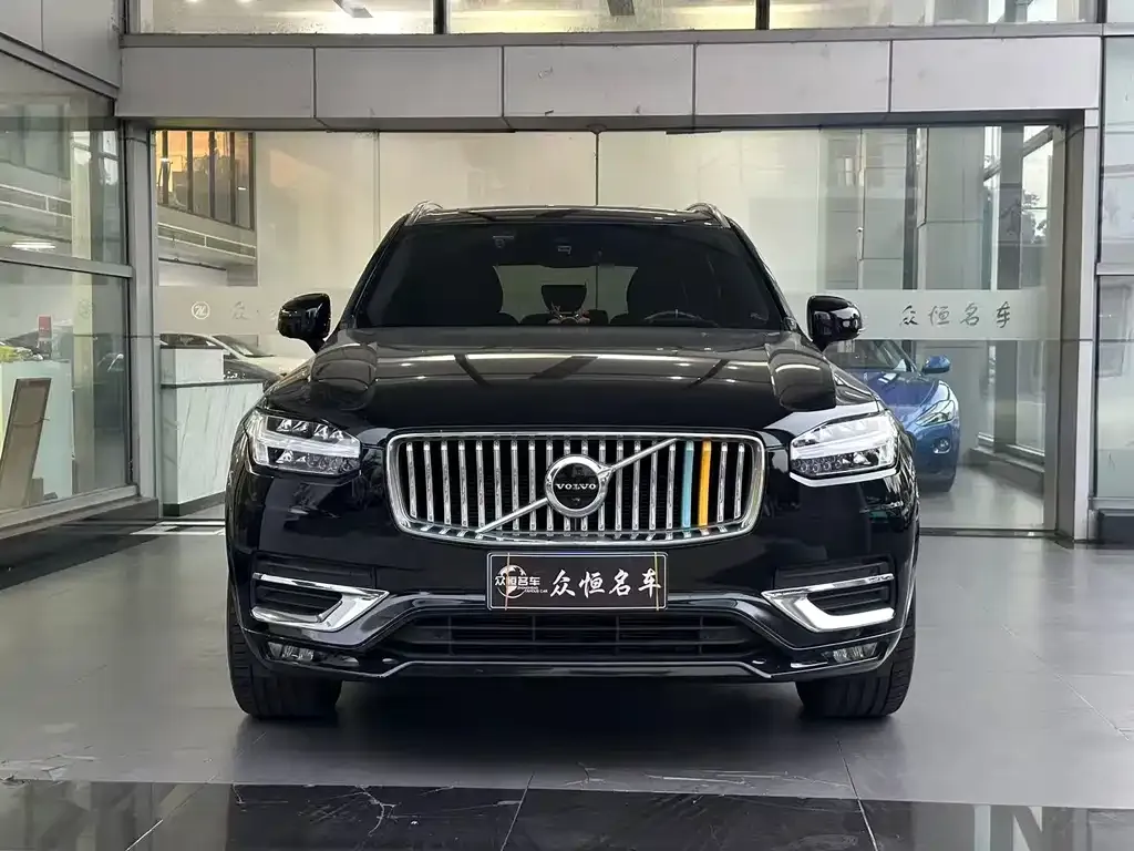 Volvo XC90 — фото 2