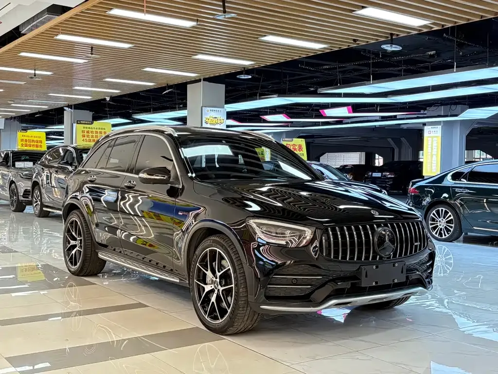 Mercedes-Benz GLC AMG — фото 7