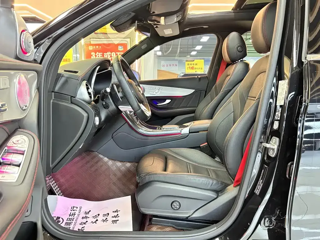 Mercedes-Benz GLC AMG — фото 9