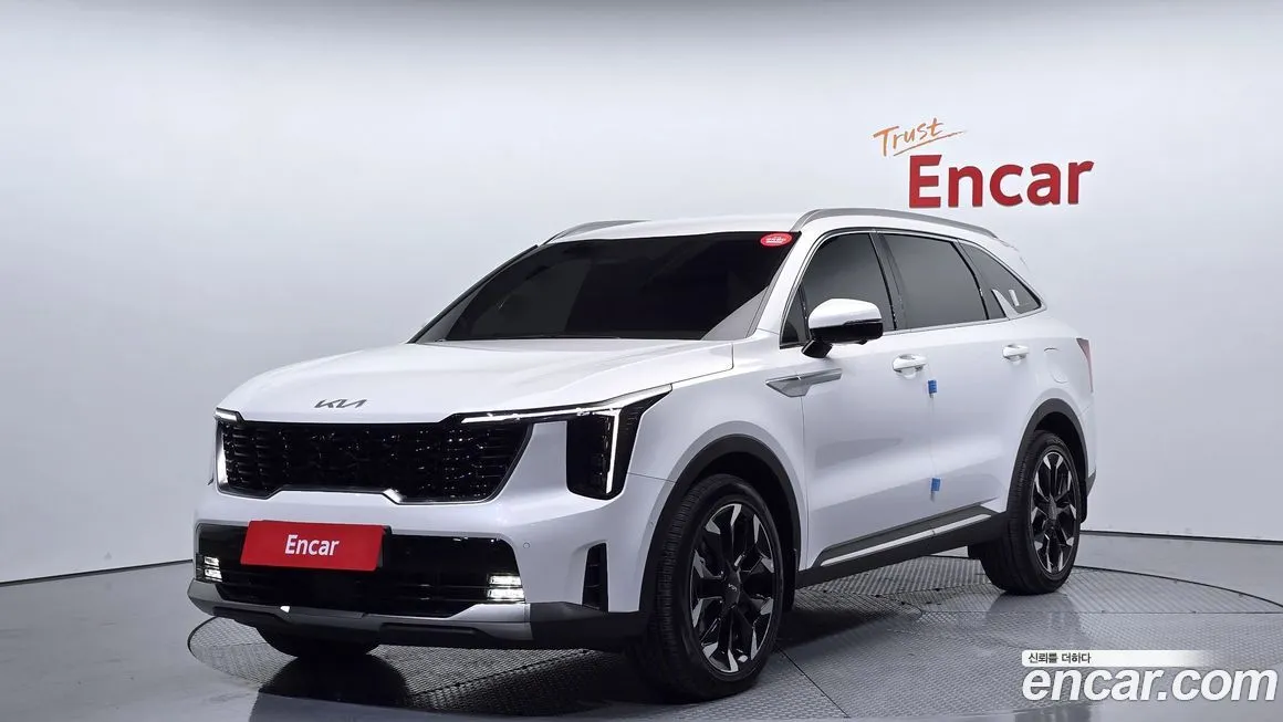 Kia Sorento — фото 1