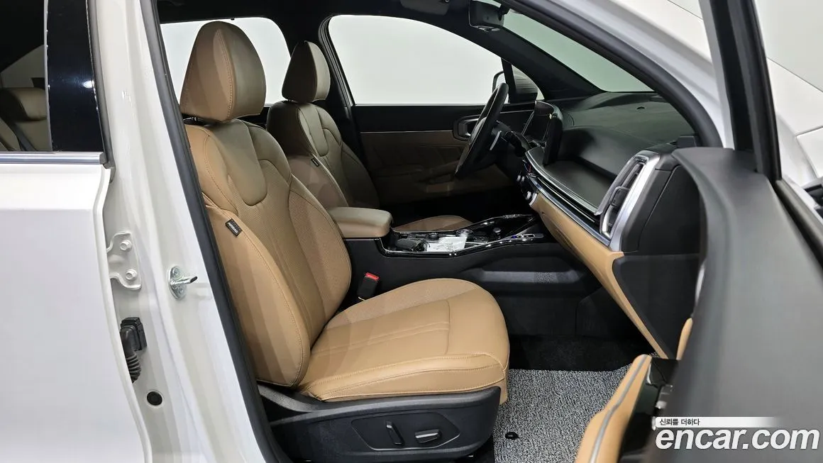 Kia Sorento — фото 10