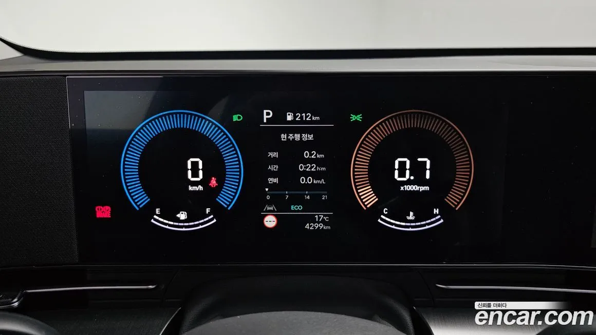 Hyundai Kona — фото 8