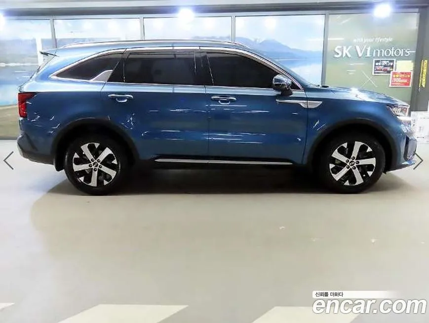 Kia Sorento — фото 3