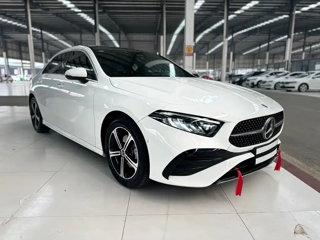 Mercedes-Benz A-Class — фото 3