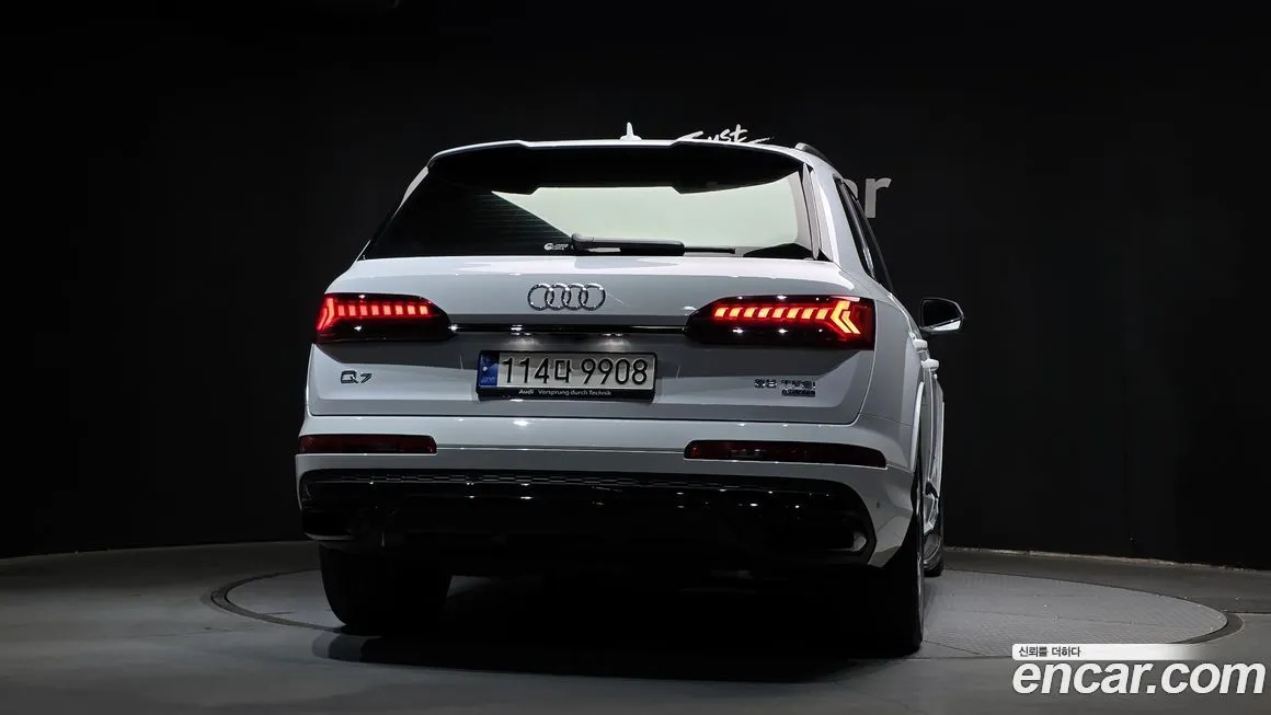 Audi Q7 — фото 4
