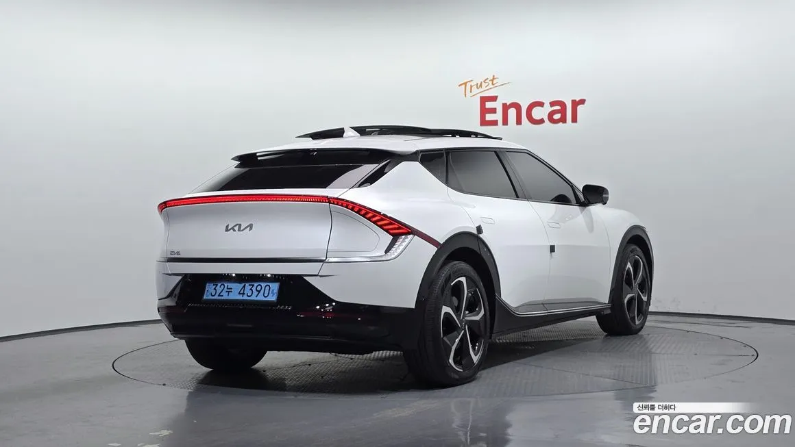 Kia EV6 — фото 2