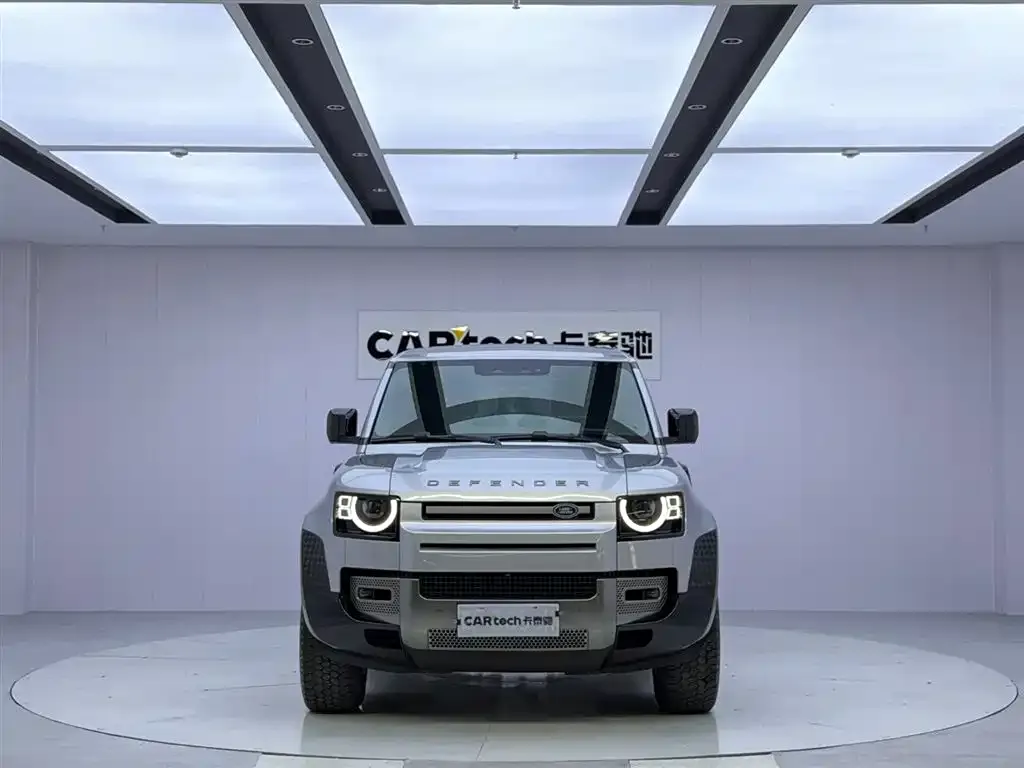 Land Rover Defender — фото 8