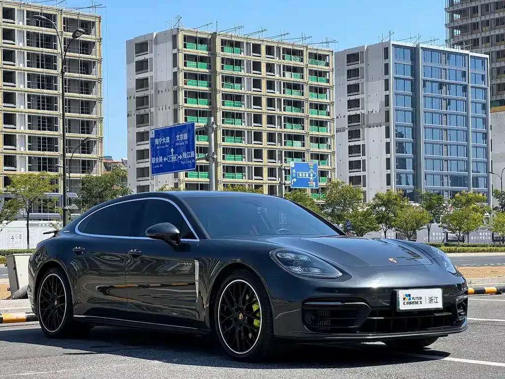 Porsche Panamera Hybrid — фото 3