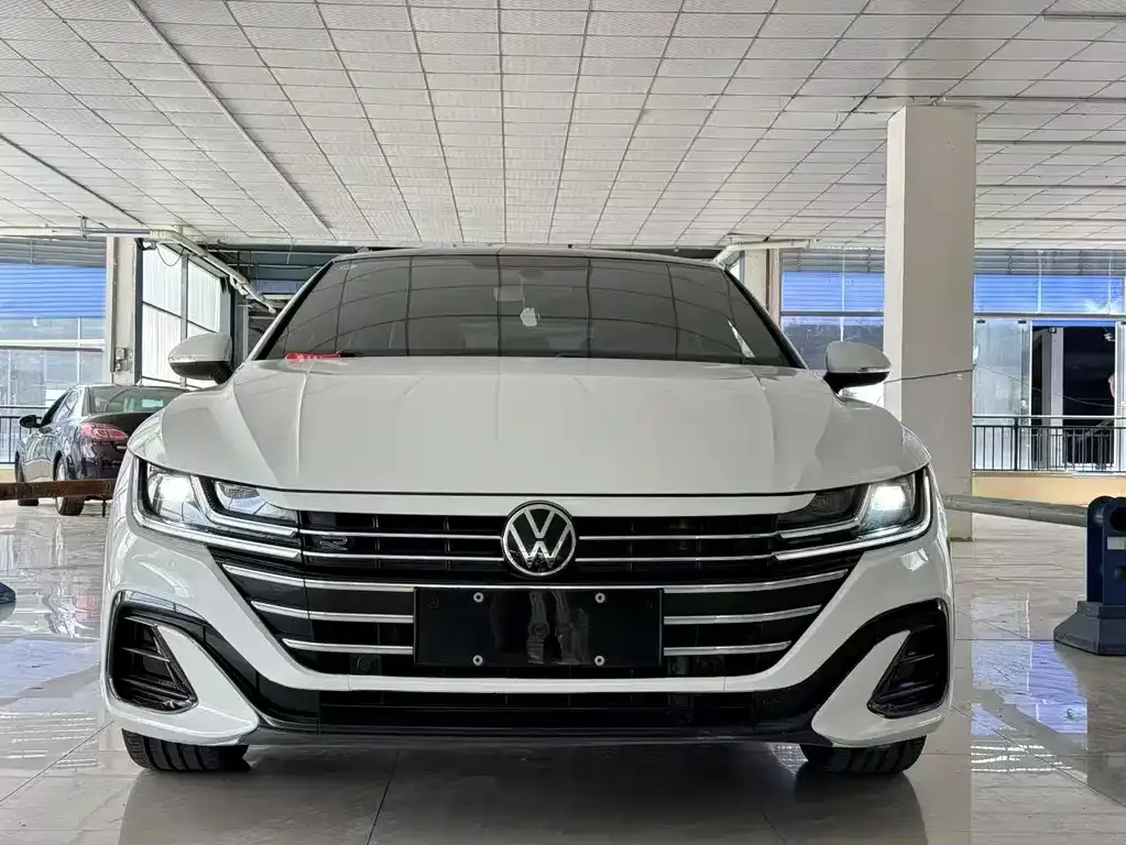 Volkswagen CC — фото 2