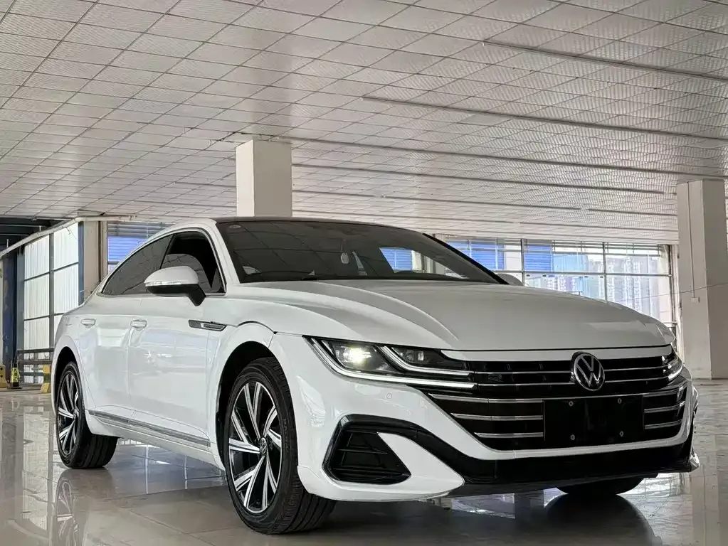 Volkswagen CC — фото 3