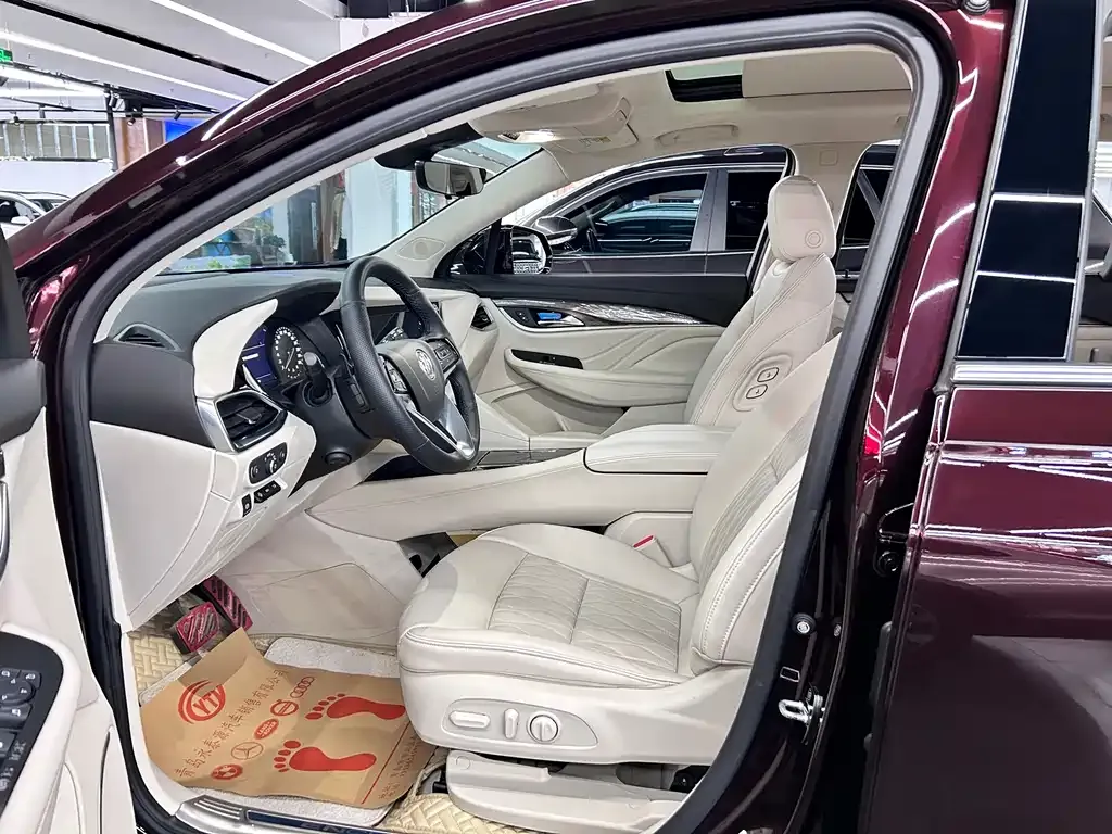Buick Enclave — фото 10