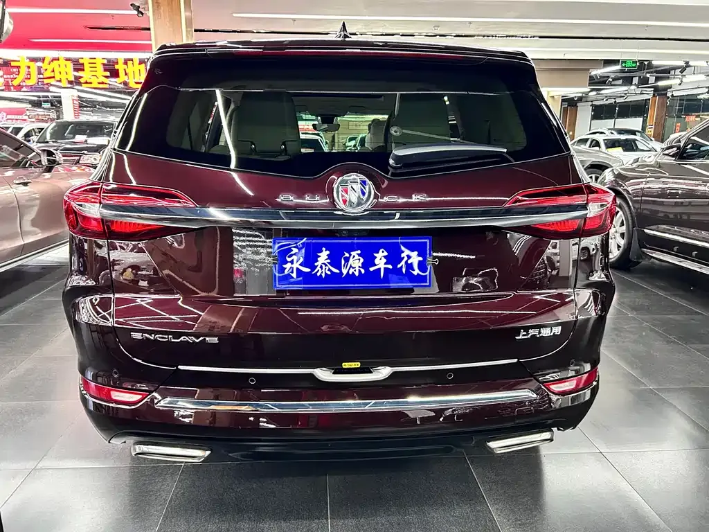 Buick Enclave — фото 4