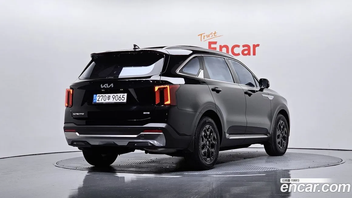 Kia Sorento — фото 2