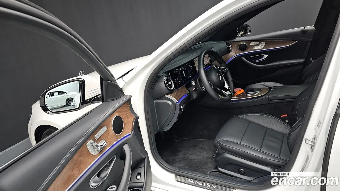 Mercedes-Benz E-Class — фото 10