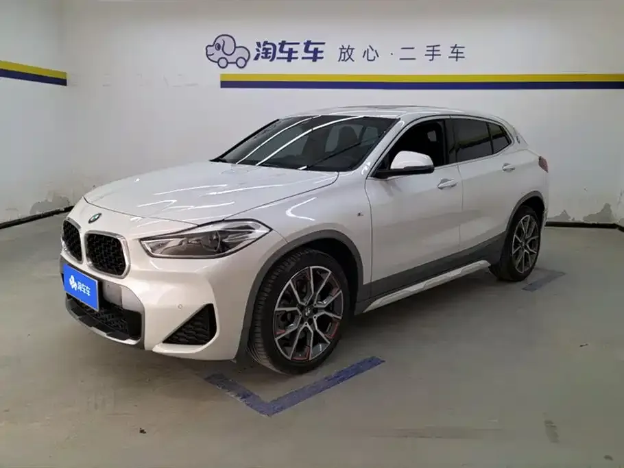 BMW X2 — фото 1