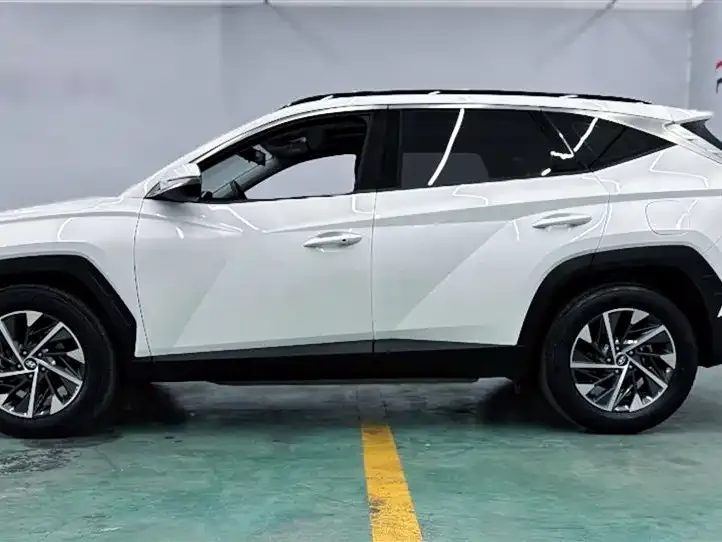 Hyundai Tucson — фото 6