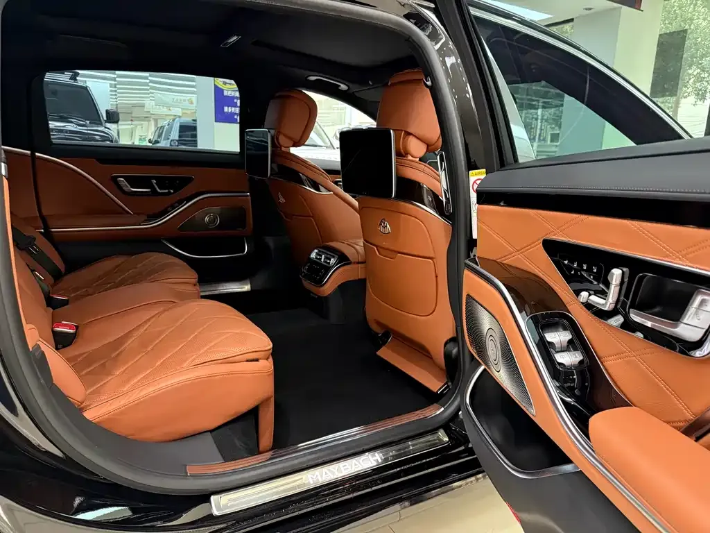 Mercedes-Benz S-Class — фото 10