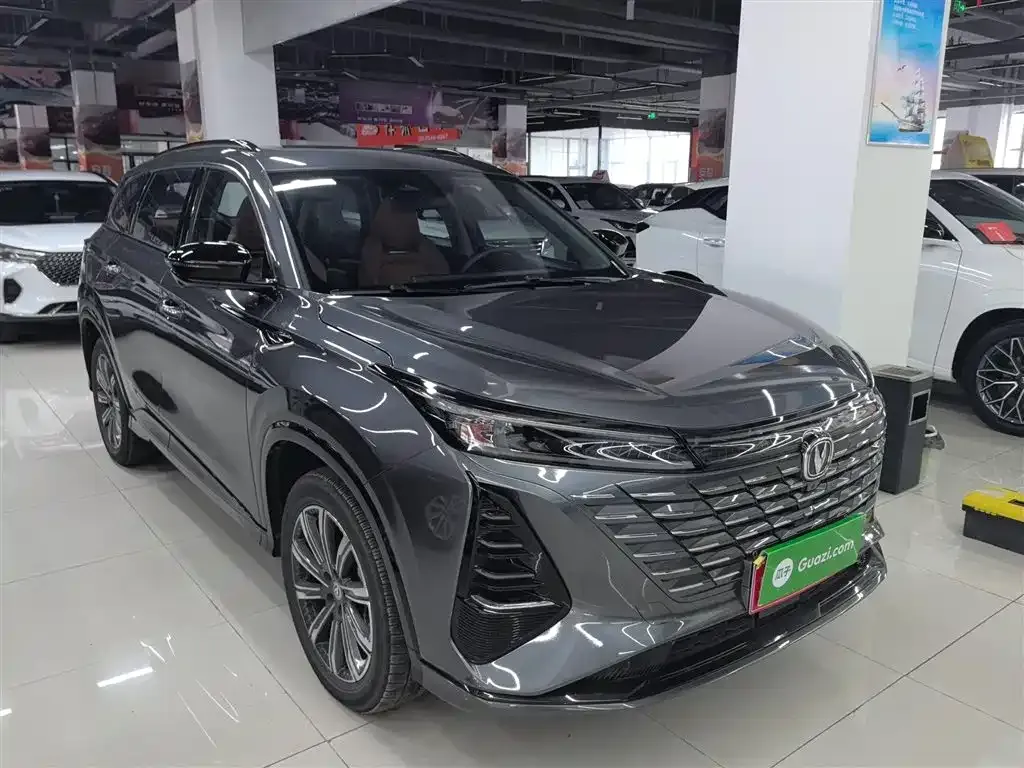 Changan CS75PLUS — фото 4