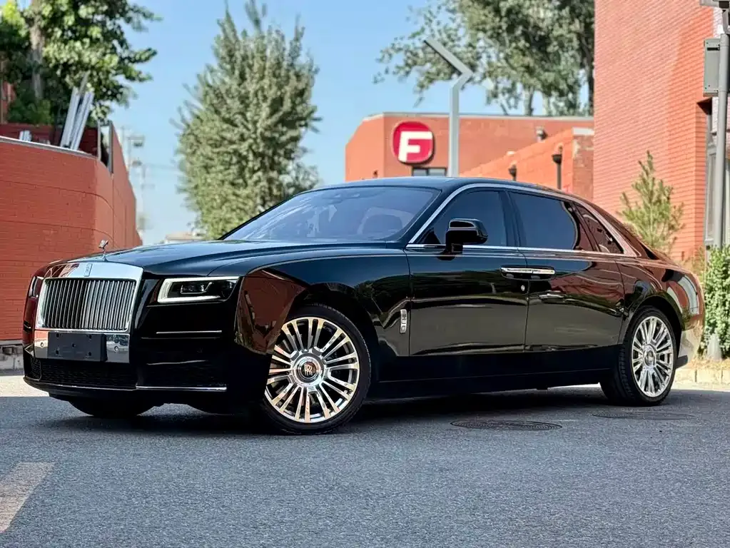 Rolls-Royce Ghost — фото 3