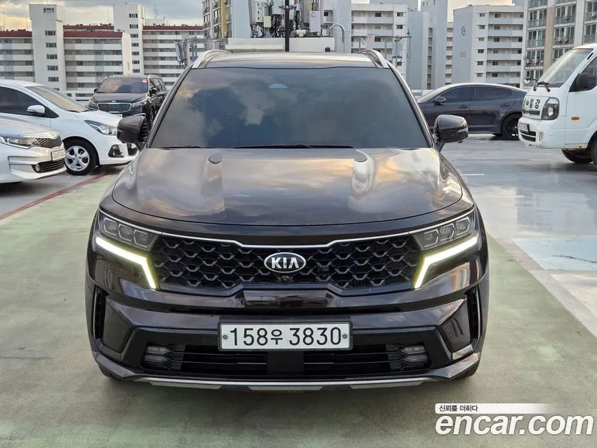 Kia Sorento — фото 1