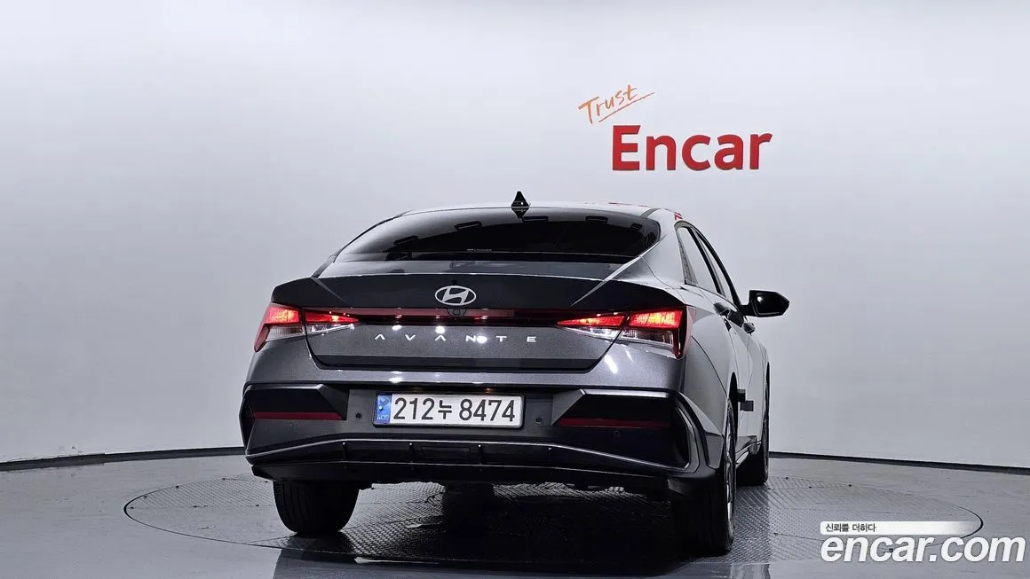 Hyundai AVANTE — фото 4