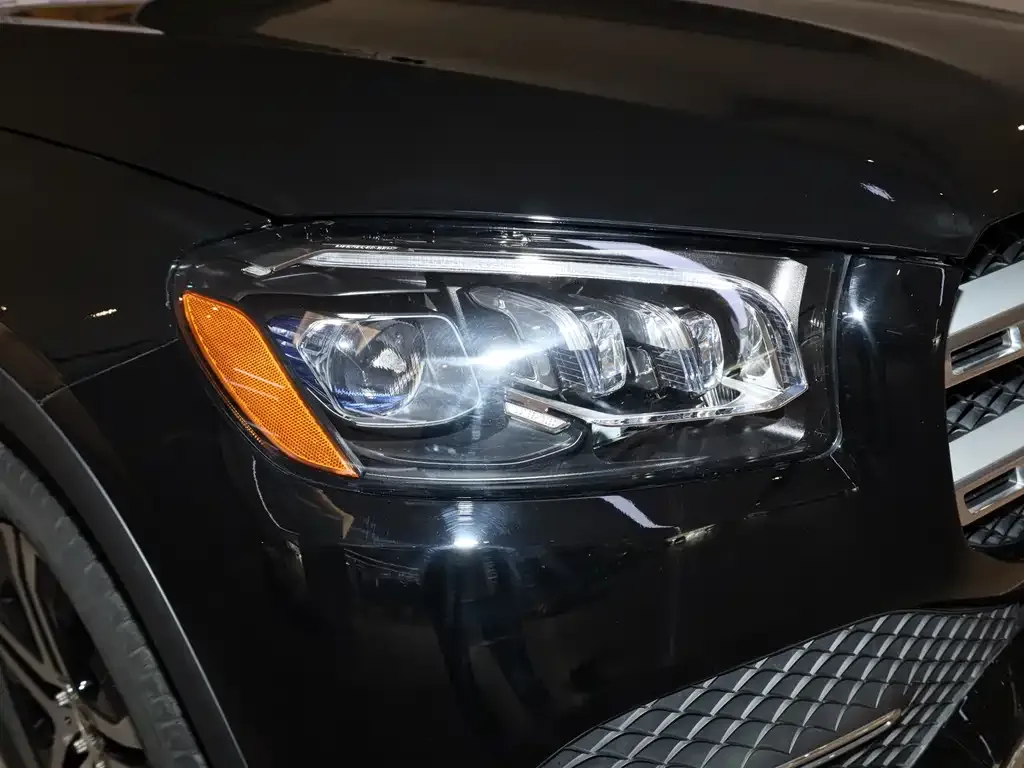 Mercedes-Benz GLS — фото 10
