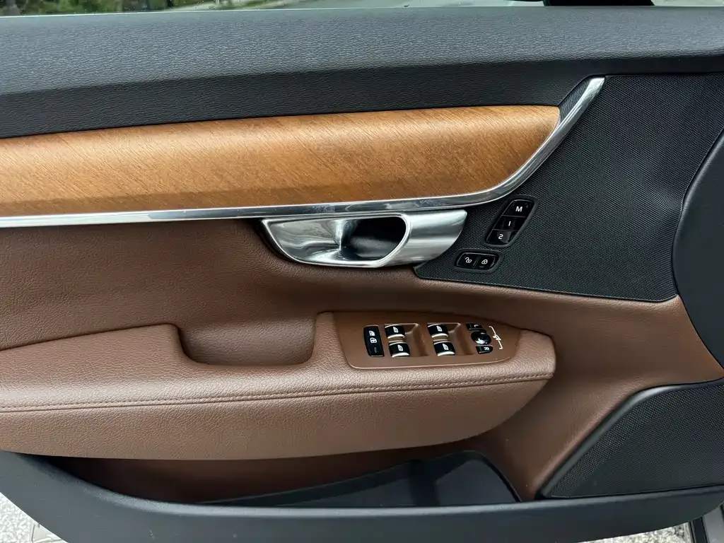 Volvo S90 — фото 6