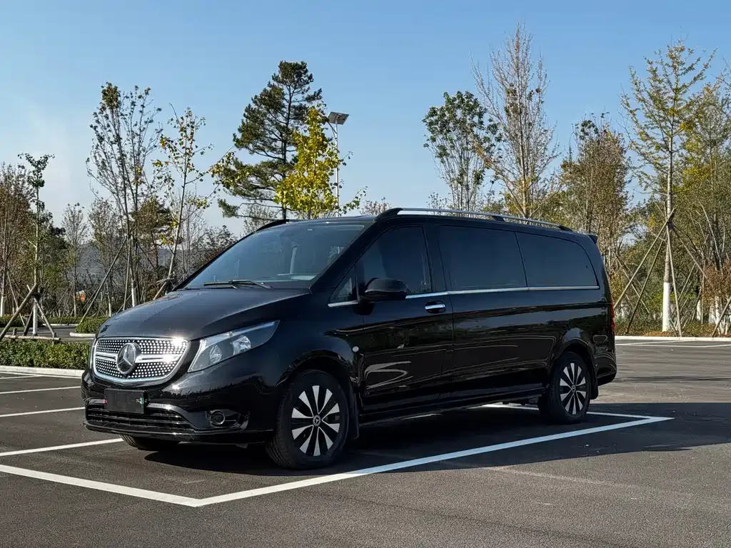 Mercedes-Benz Vito — фото 1
