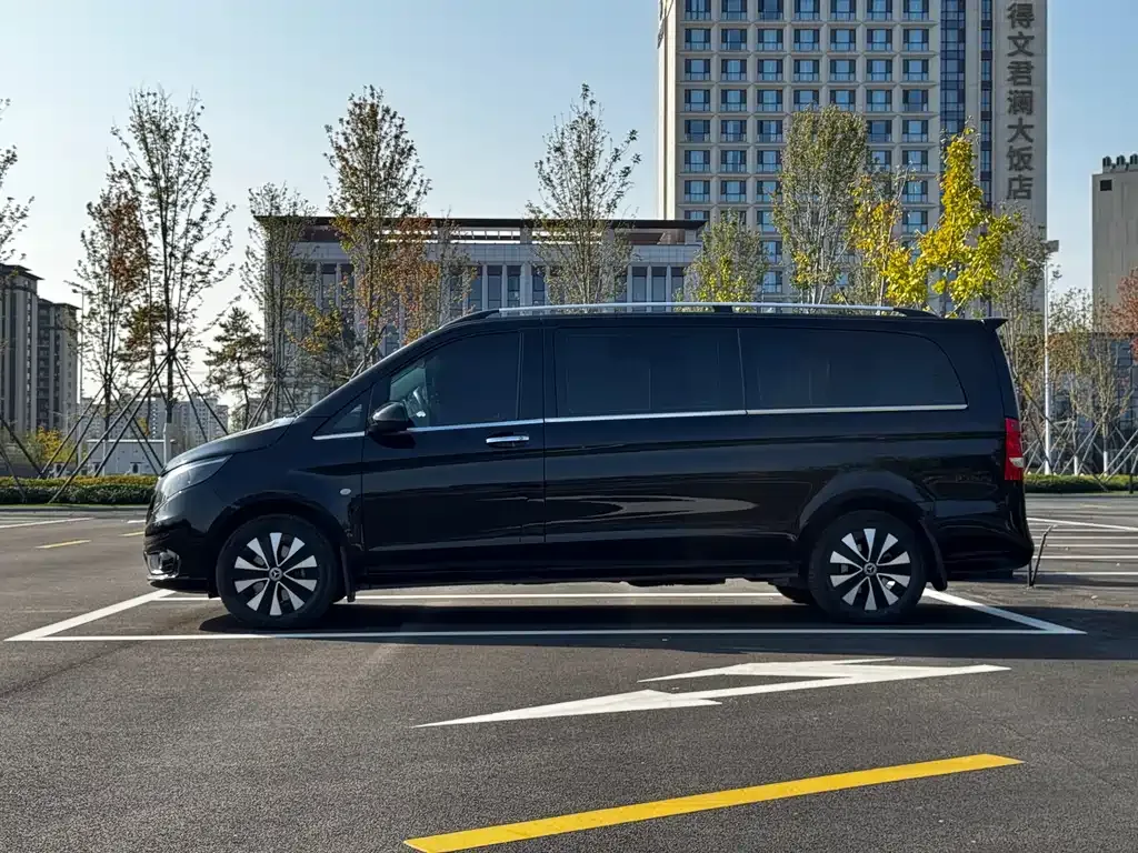 Mercedes-Benz Vito — фото 2