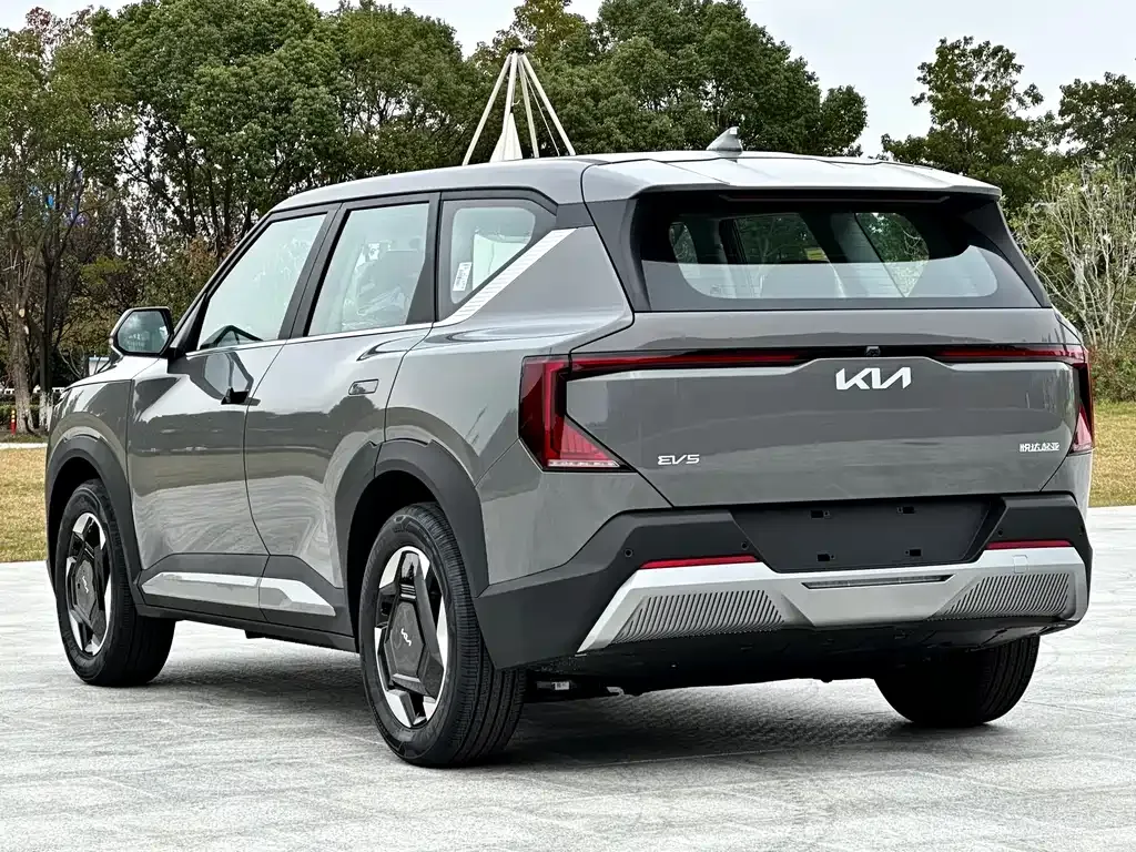 Kia EV5 — фото 6