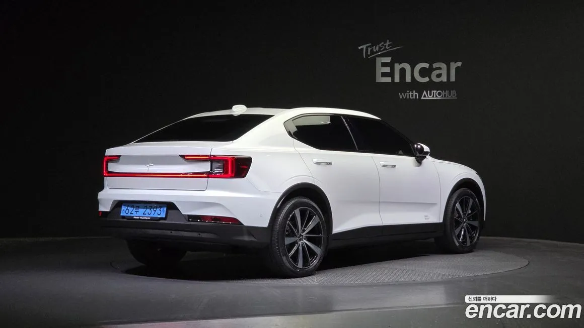 Polestar Polestar 2 — фото 2