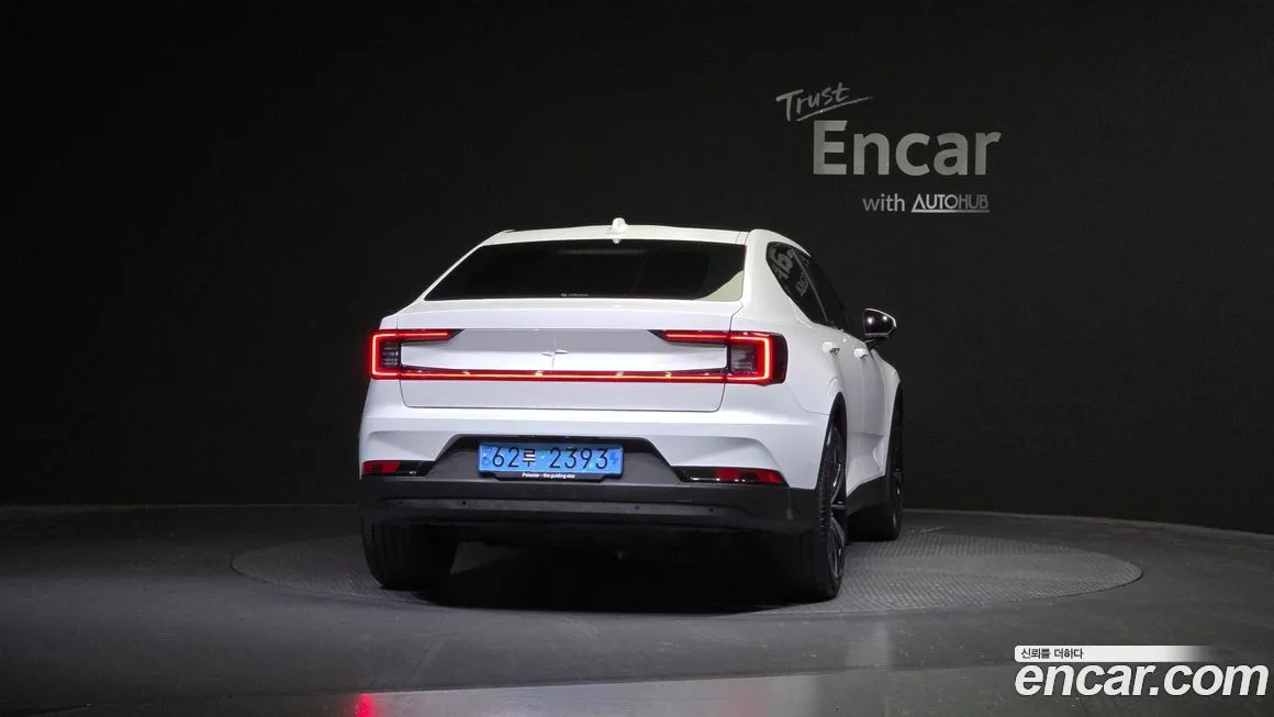 Polestar Polestar 2 — фото 4