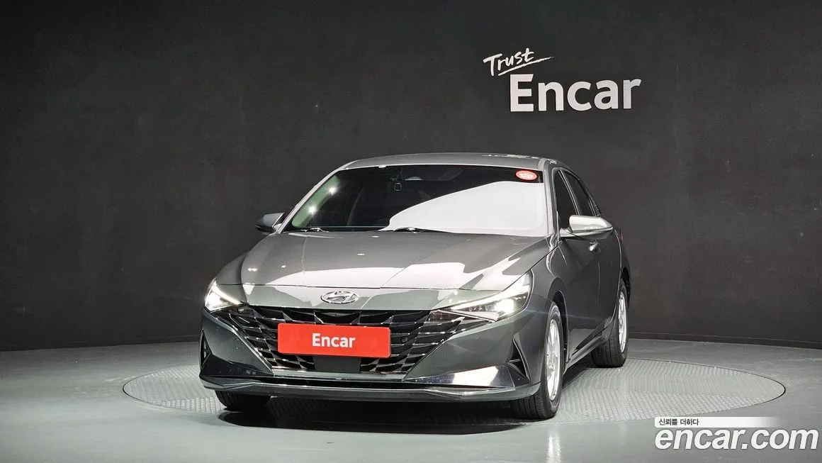 Hyundai AVANTE — фото 3