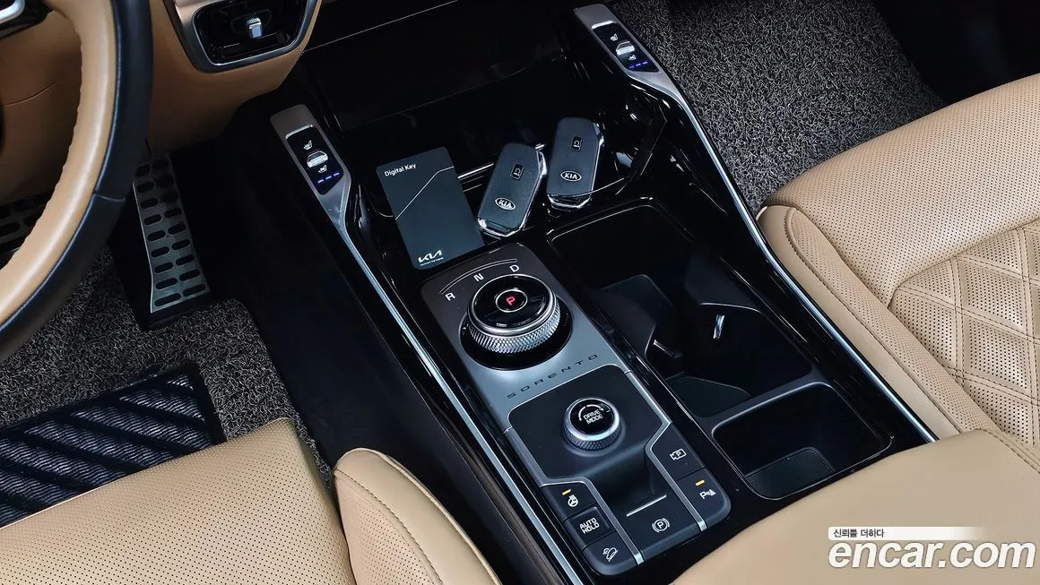 Kia Sorento — фото 9