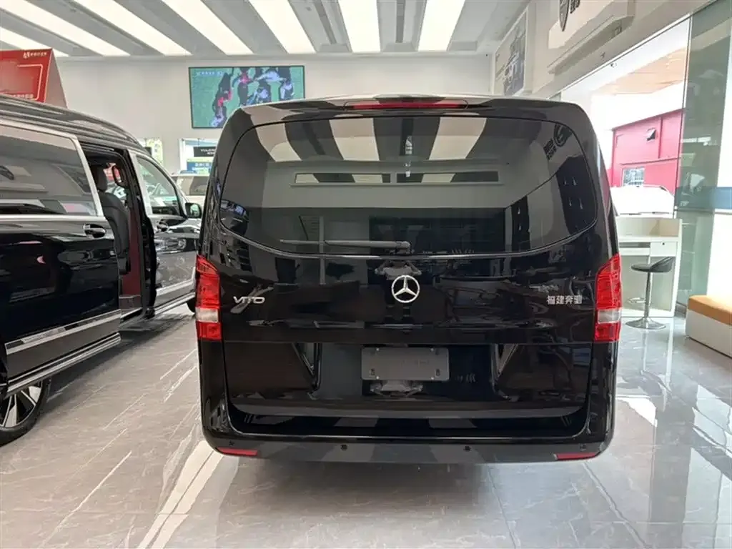 Mercedes-Benz Vito — фото 8