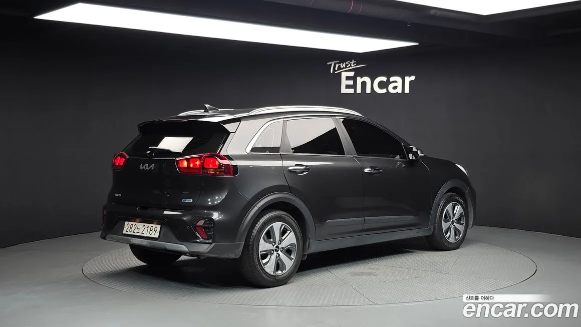 Kia Niro — фото 2