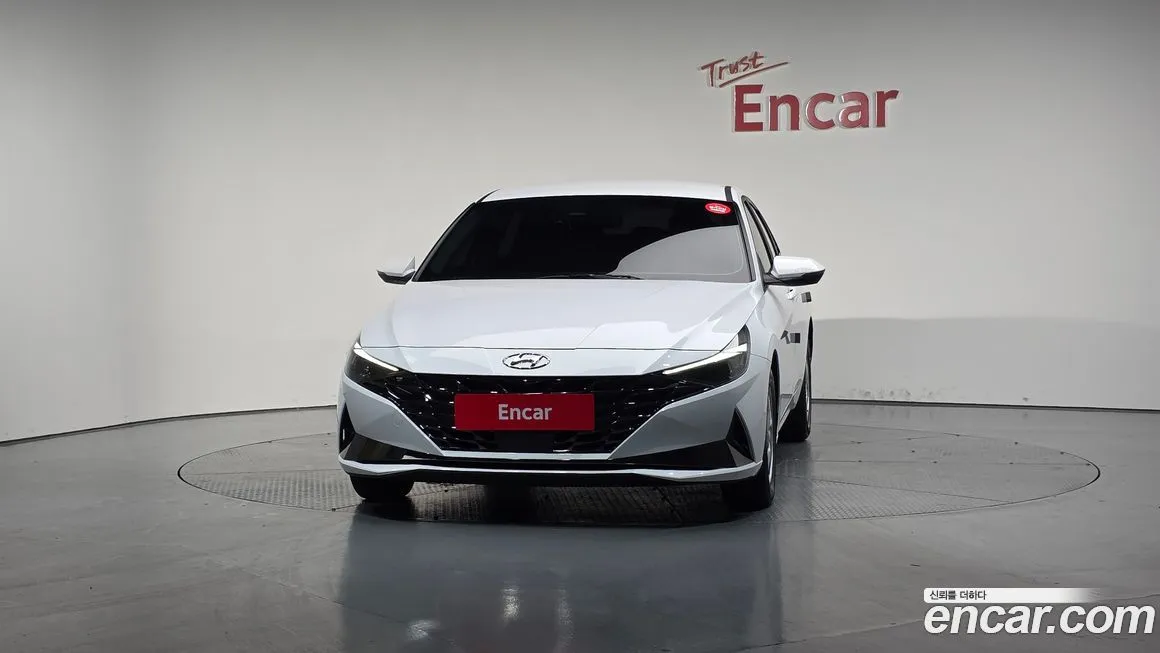 Hyundai AVANTE — фото 3