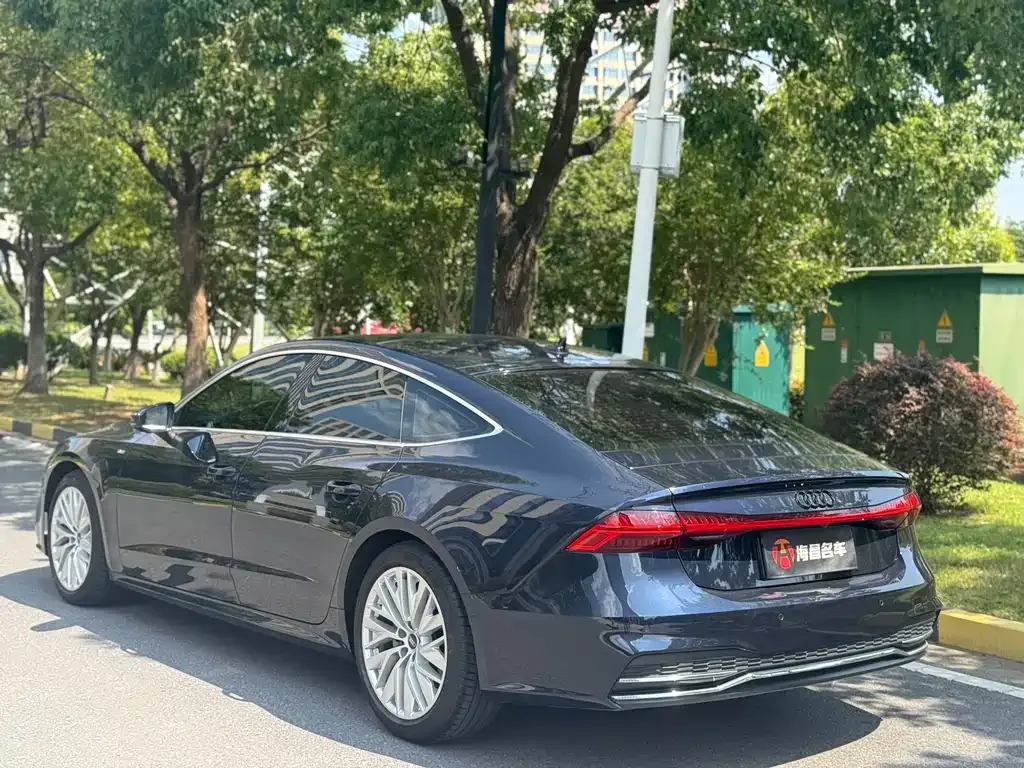 Audi A7 — фото 4