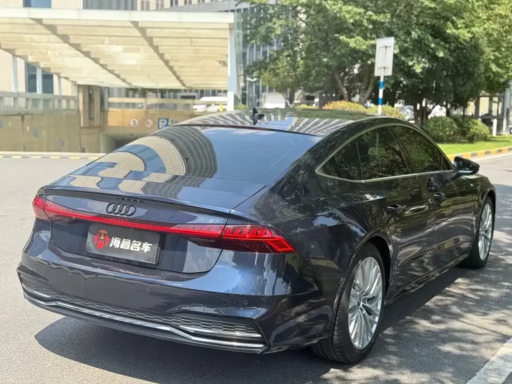 Audi A7 — фото 6