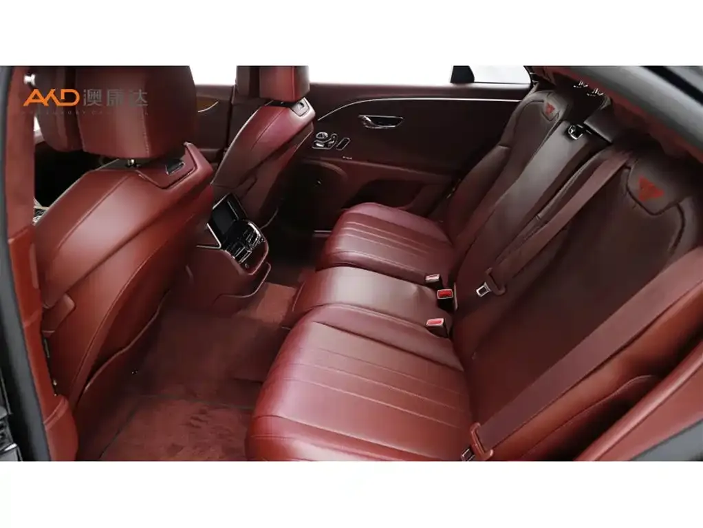 Bentley Flying Spur — фото 7