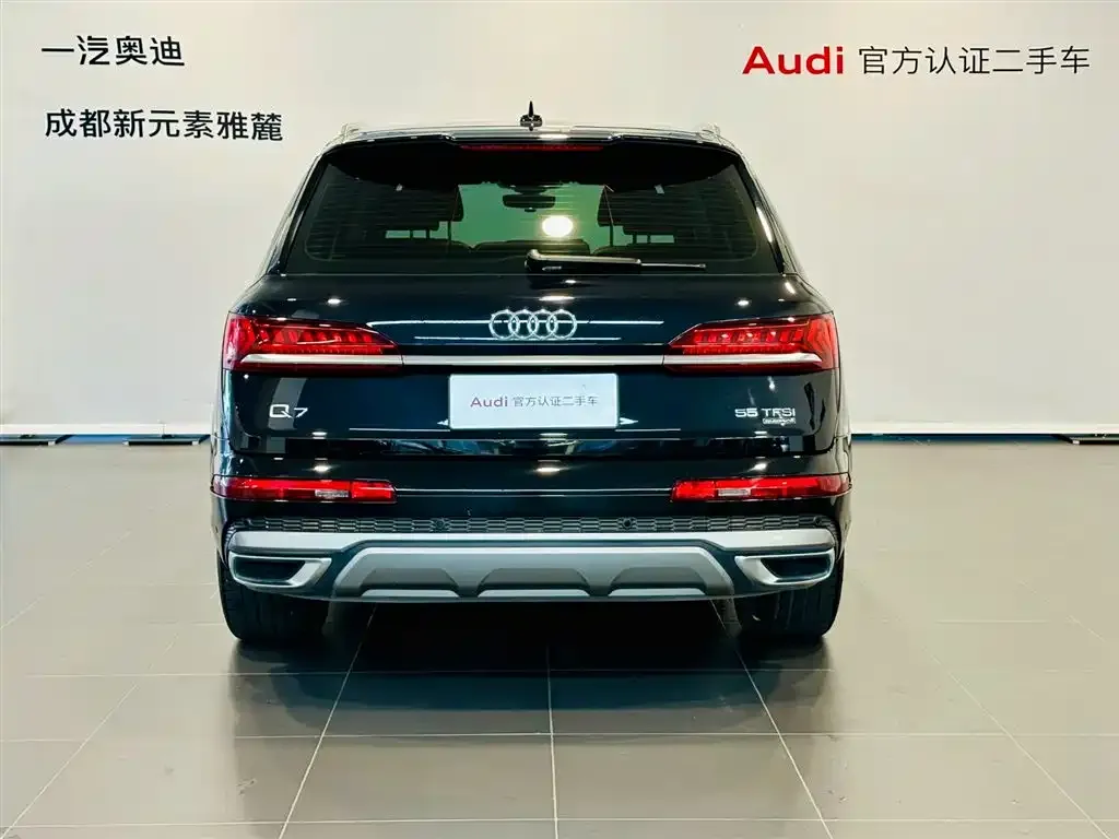 Audi Q7 — фото 5