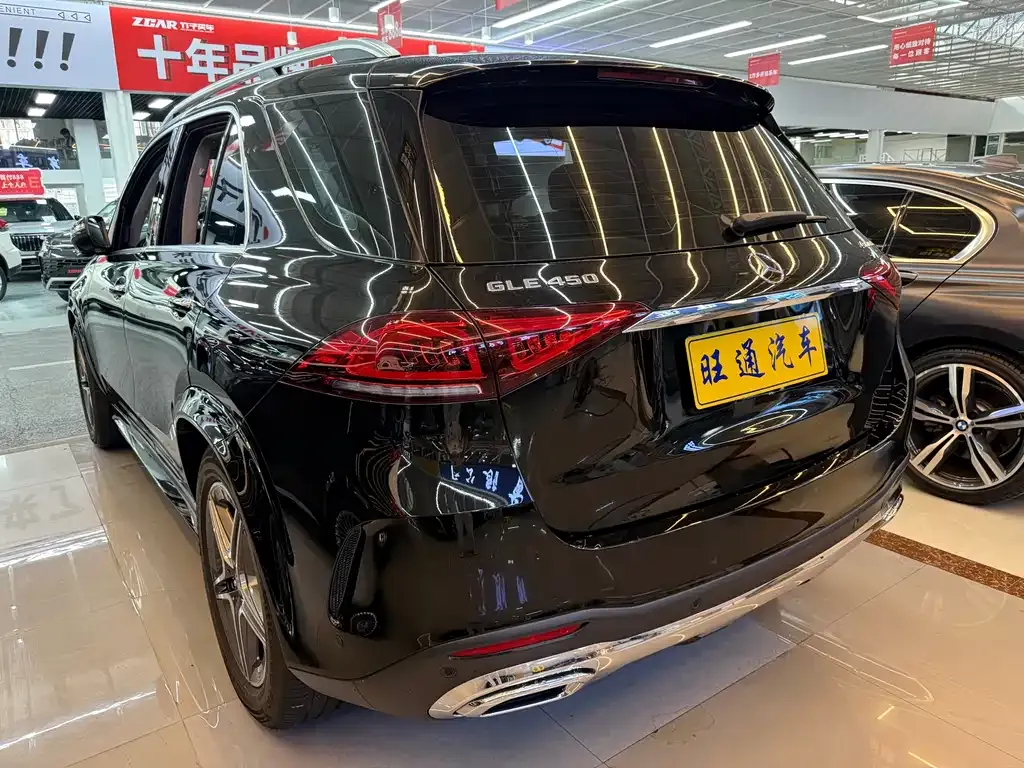 Mercedes-Benz GLE — фото 4
