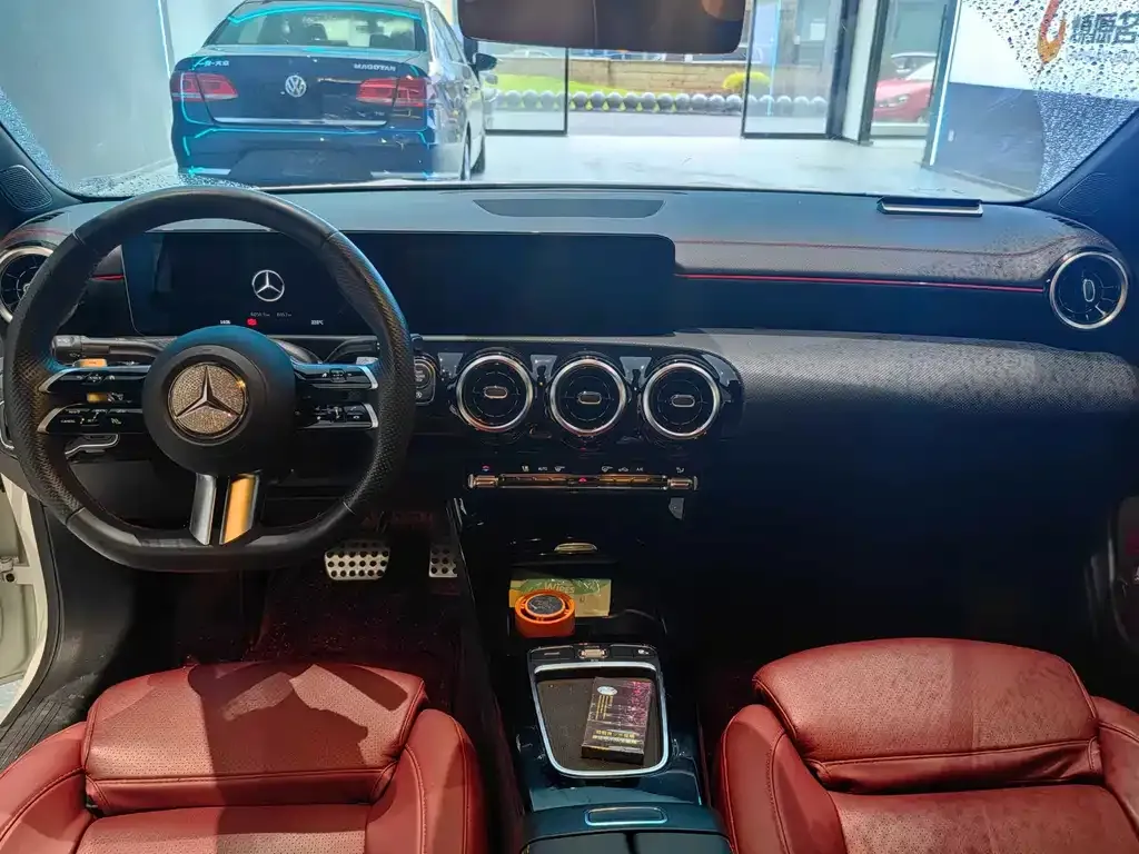 Mercedes-Benz CLA (Import) — фото 8
