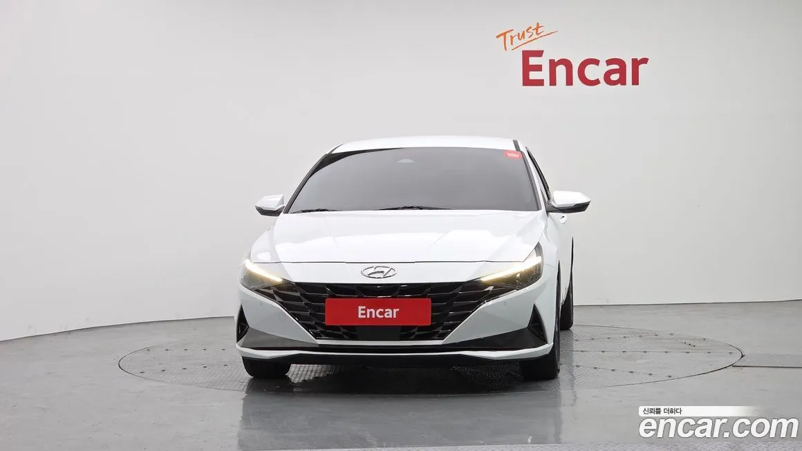 Hyundai AVANTE — фото 3